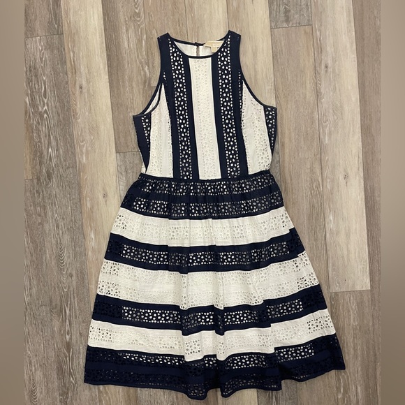 Navy and white eyelet lace Michael Kors dress - Picture 1 of 2